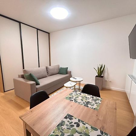 Apartmentprestige Central Station Krakau Buitenkant foto